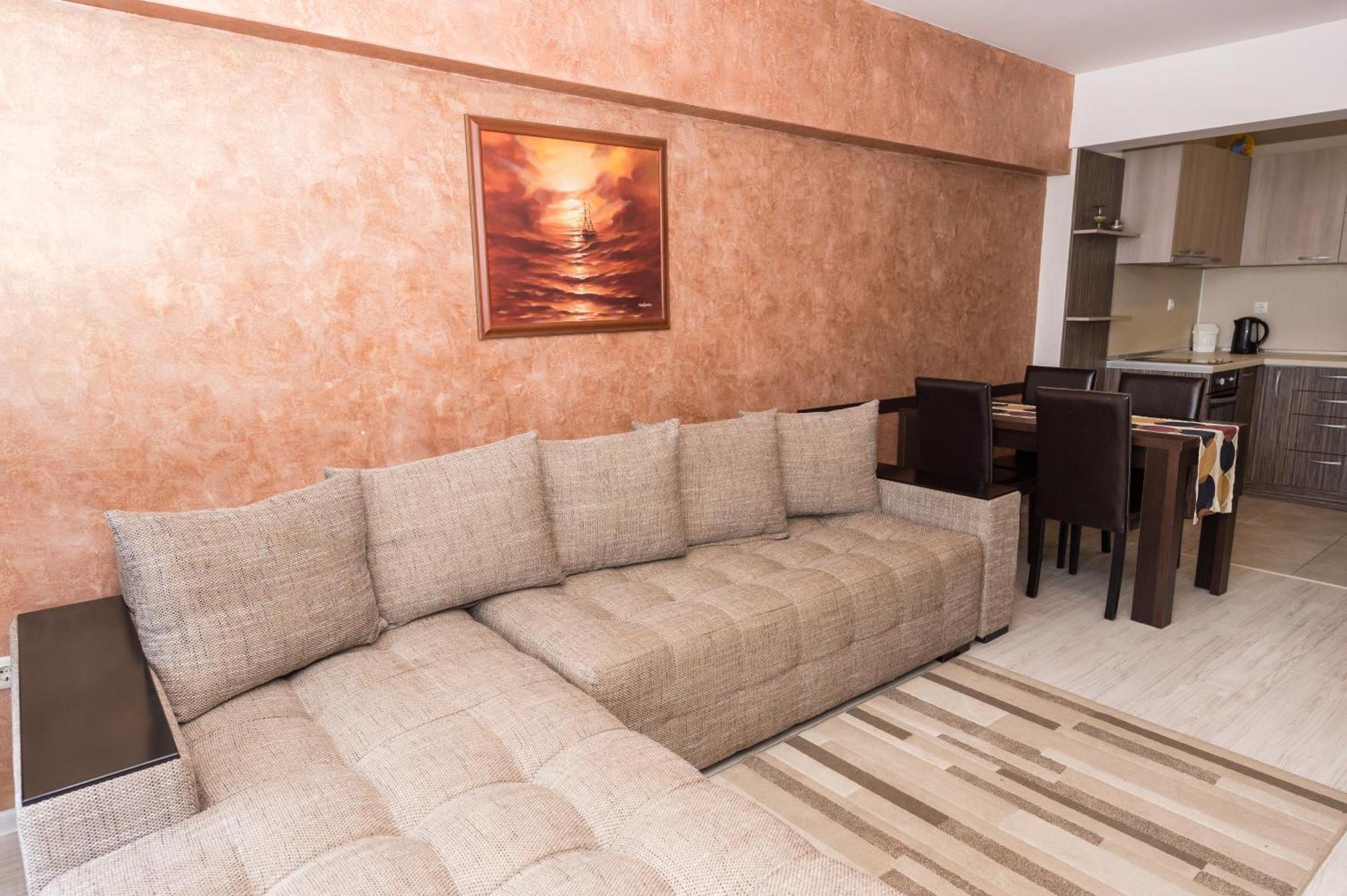 Polina Beach Sozopol Bilik gambar
